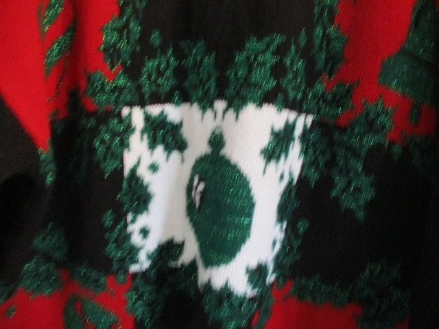 H&M Oversized Long Sleeve Knit Sweater Size XL Oversized  Holiday - Image 2 of 3