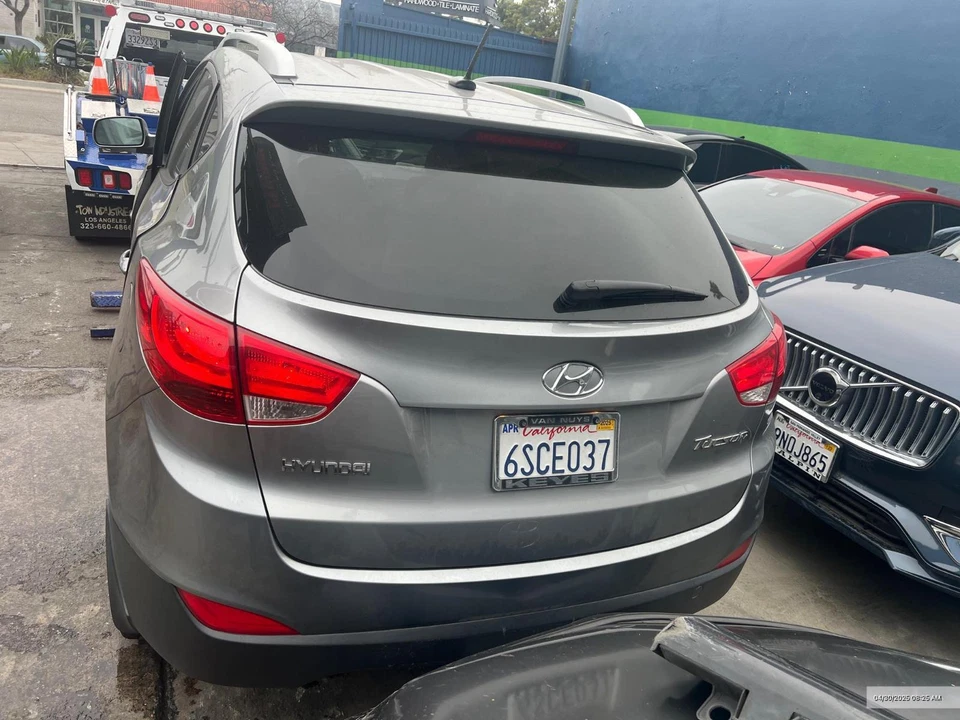 Used Rear Left Door Glass Rear fits: 2011 Hyundai Tucson privacy tint Rear Left - Image 4 of 4