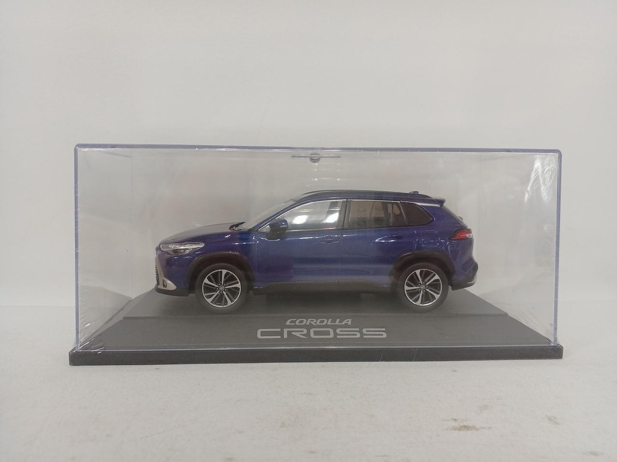 Toyota 1/30 Corolla Cross Dark Blue My Cametallic | eBay