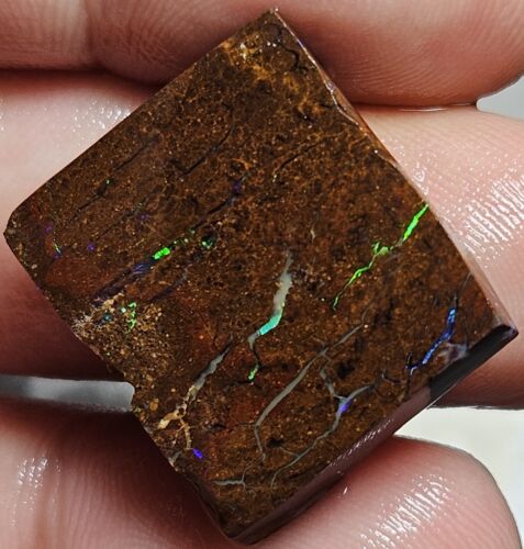 Boulder Opal Rub Parcel From Winton Red Pink Blue Green Lapidary 219 Carat Rough - Foto 18 di 24