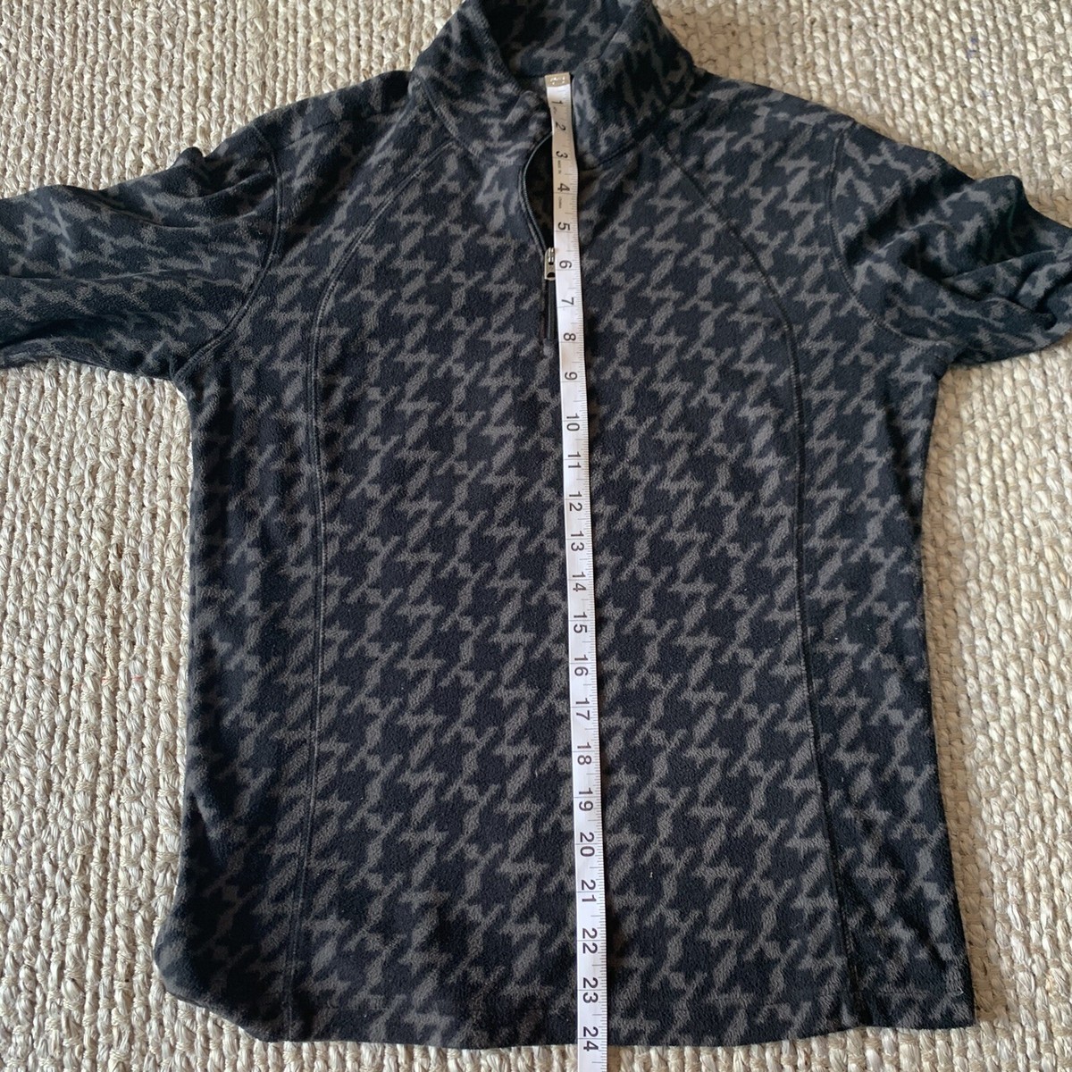 Columbia Gray Black Houndstooth Quarter Zip Fleece Top