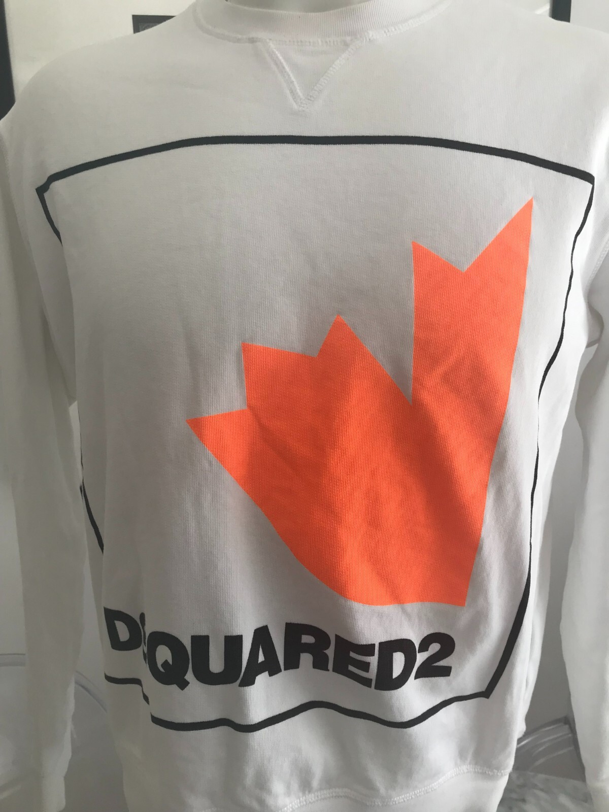 Men's RARE Dsquared2 Maple Leaf Logo White Sweater Size Medium Made in ITALY image 6