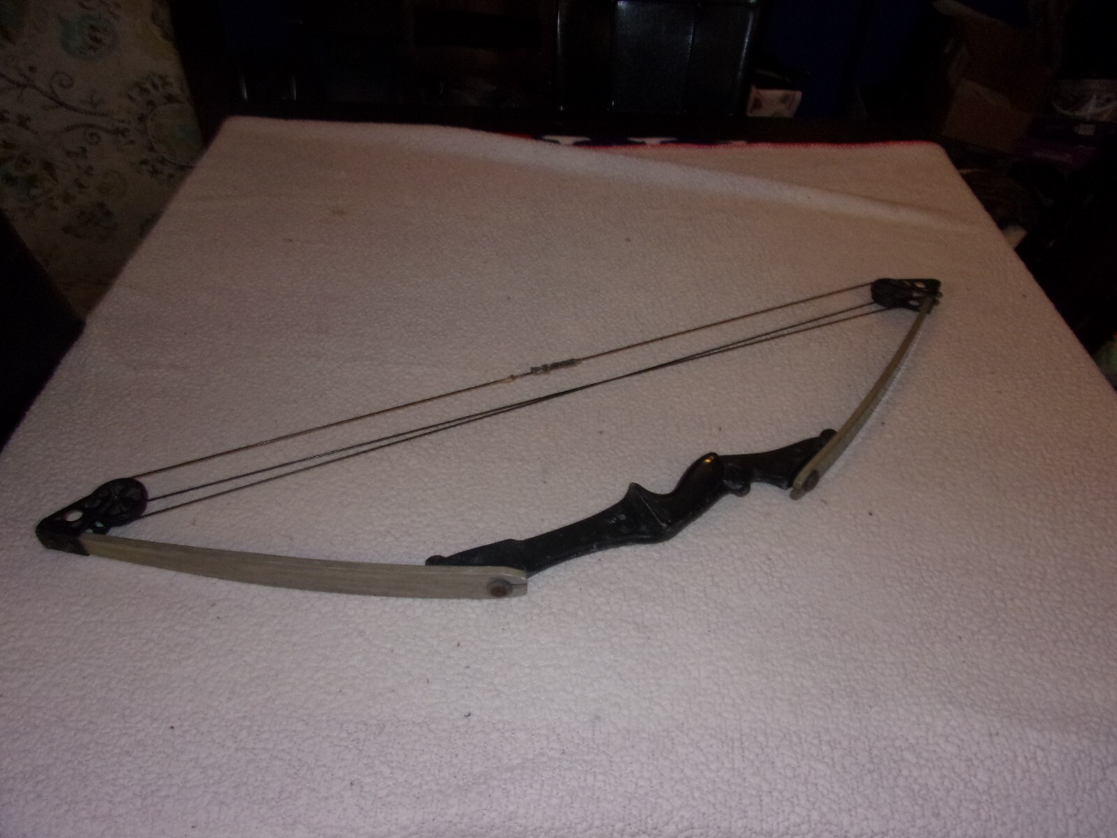 Vintage Darton Falcon Compound Bow