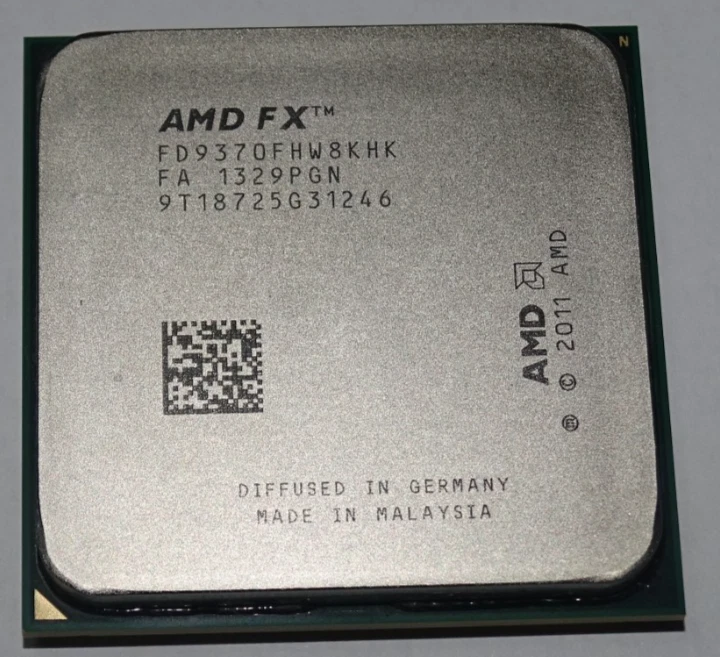 AMD FX-9370 8 Core Black Edition CPU 4.4 GHz AM3 VERY CLEAN - Image 2 of 3
