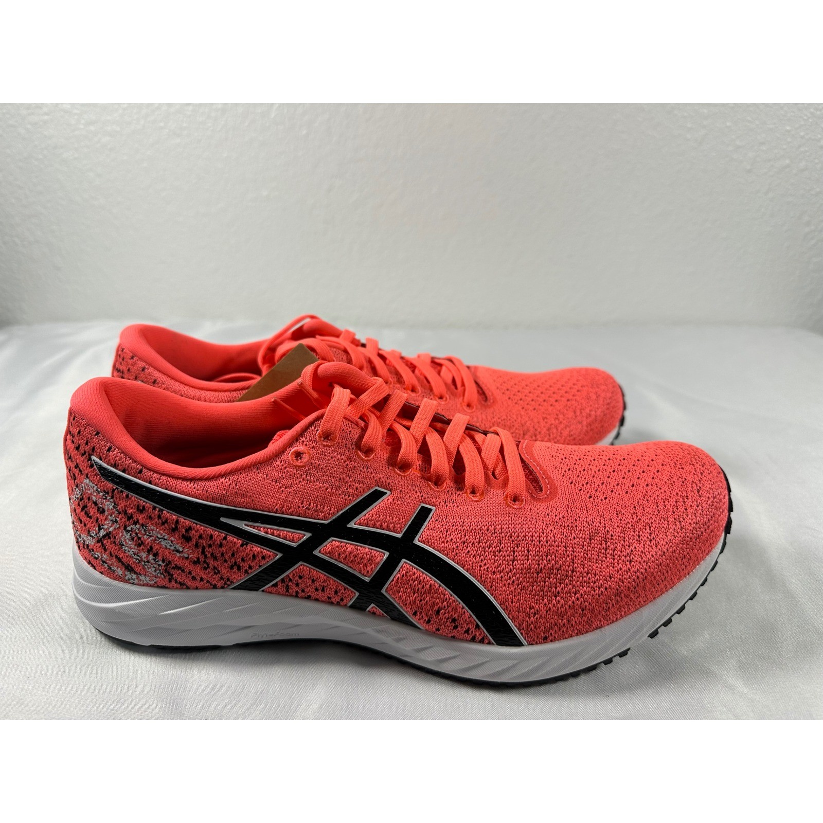 Asics Gel-DS Trainer 26 Women Running Shoes Blazing Coral Black 1012B090-701 9.5 thumbnail 2