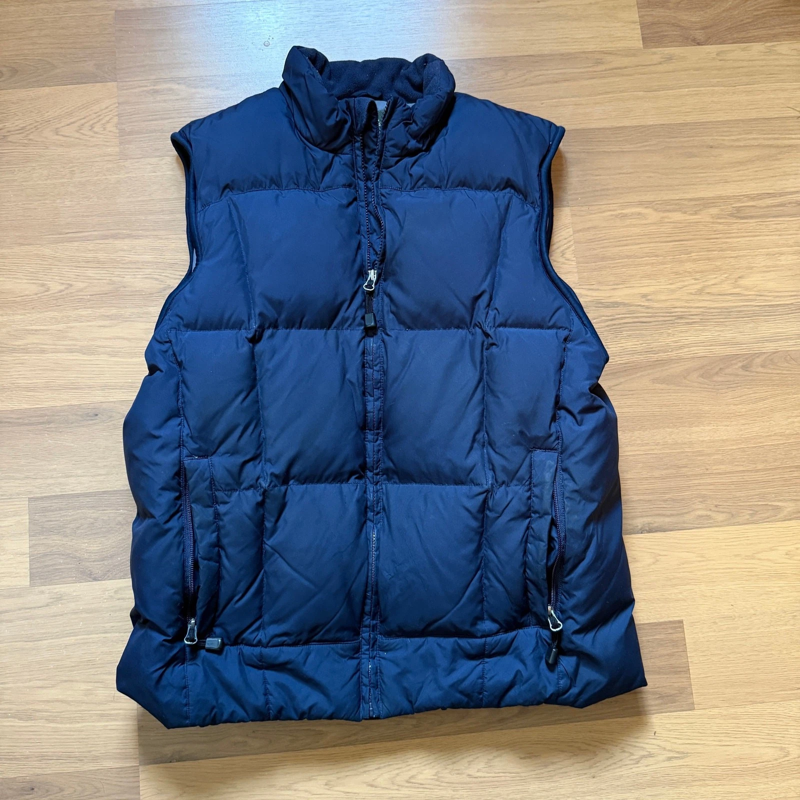 Men's Eddie Bauer Navy Blue Premium Goose Down Fill Puffer Zip Up Vest Sz Medium