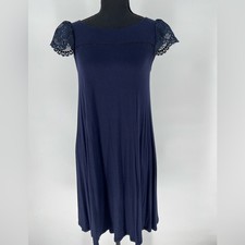 LOFT PETITES NAVY SLIP ON DRESS IN SOFT FABRIC WITH LACE CAP SLEEVES