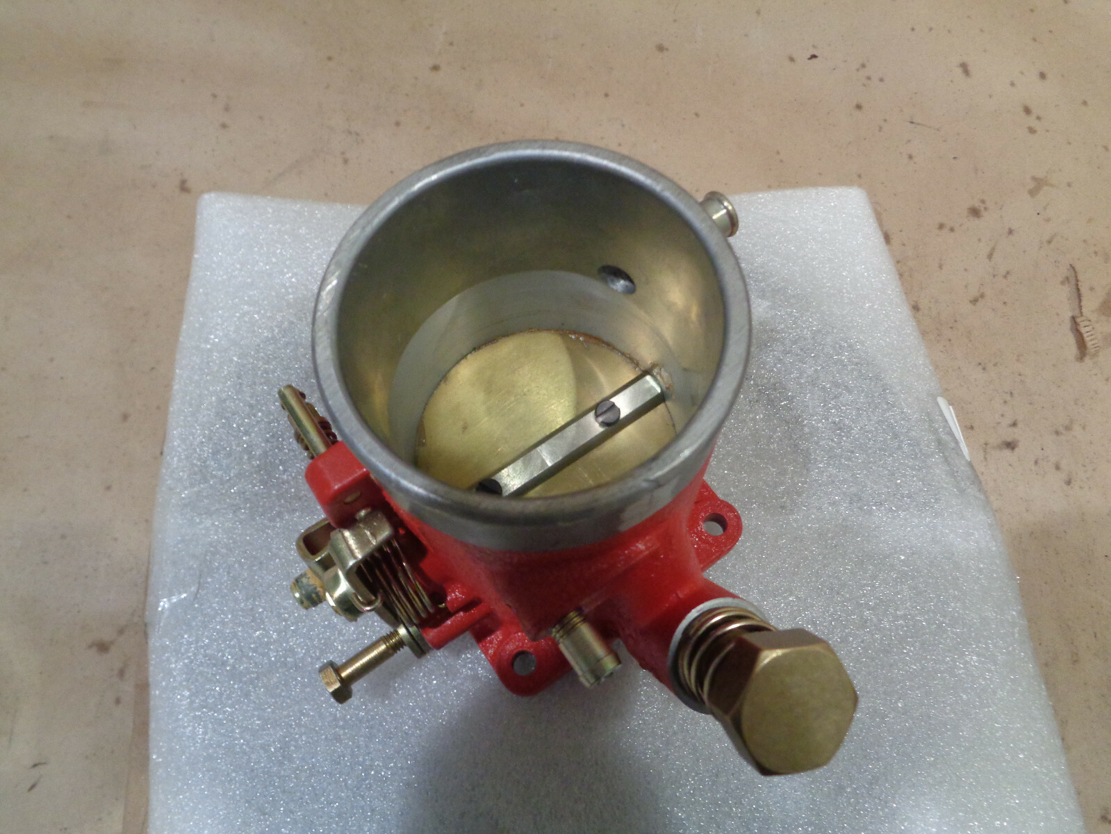 Ferrari Mondial QV - Throttle Body, NEW  # 118906