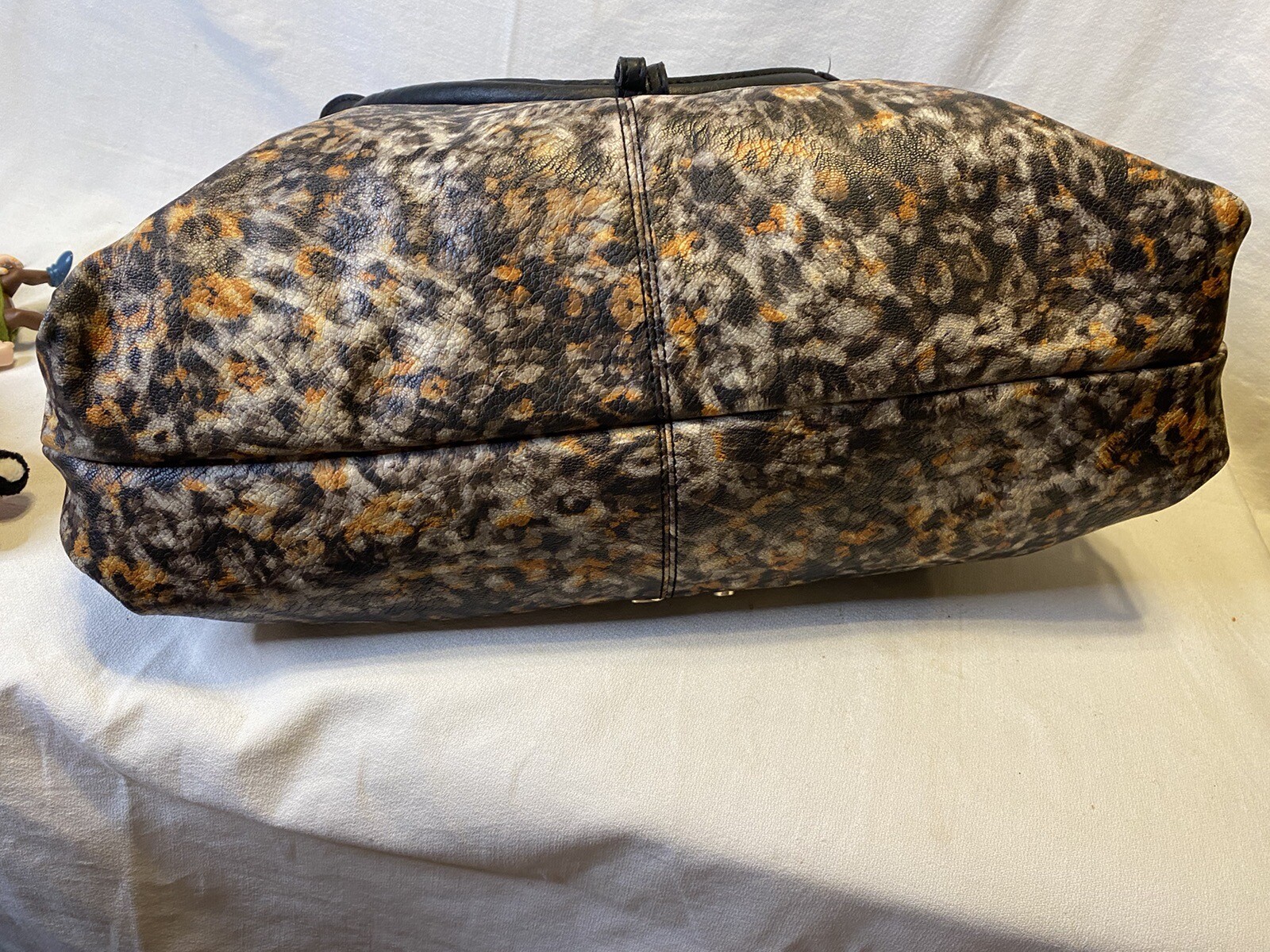 Jessica Simpson Handbag - image 12