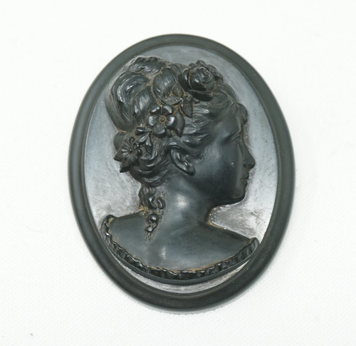 Spilla cammeo bachelite nera vintage spilla intagliata stile vittoriano lutto gioielli - Foto 2 di 9