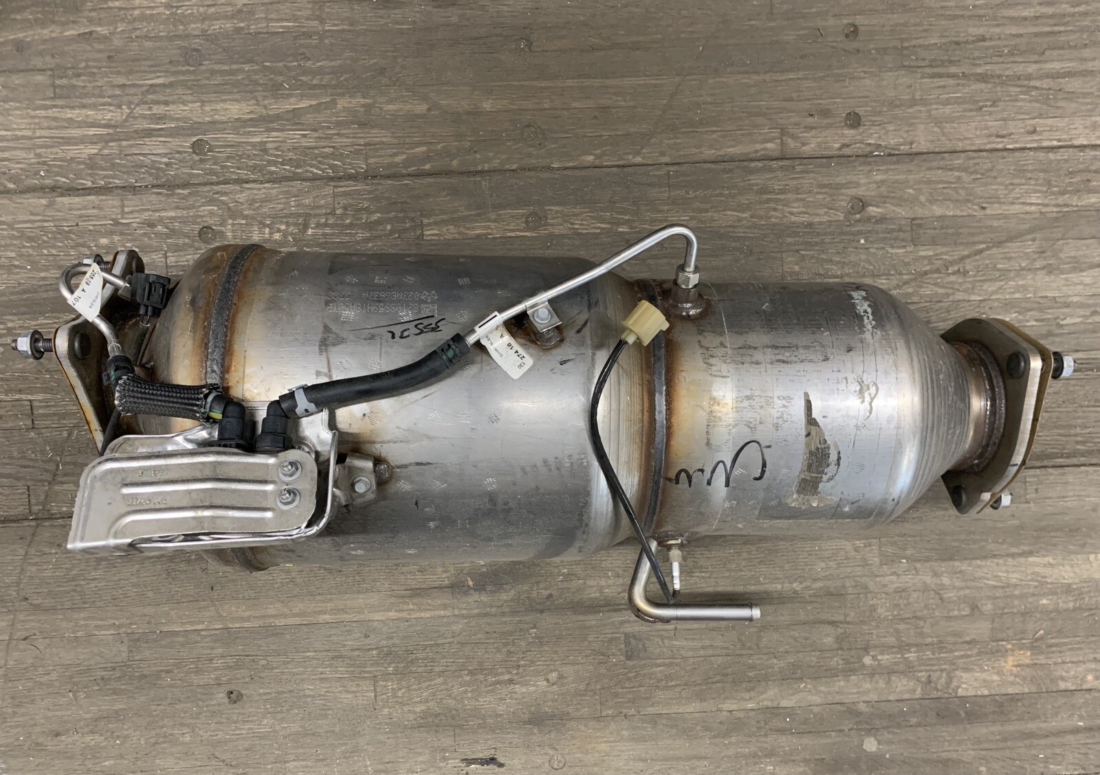 Dodge Chrysler Catalytic Converter 023AA66367A eBay