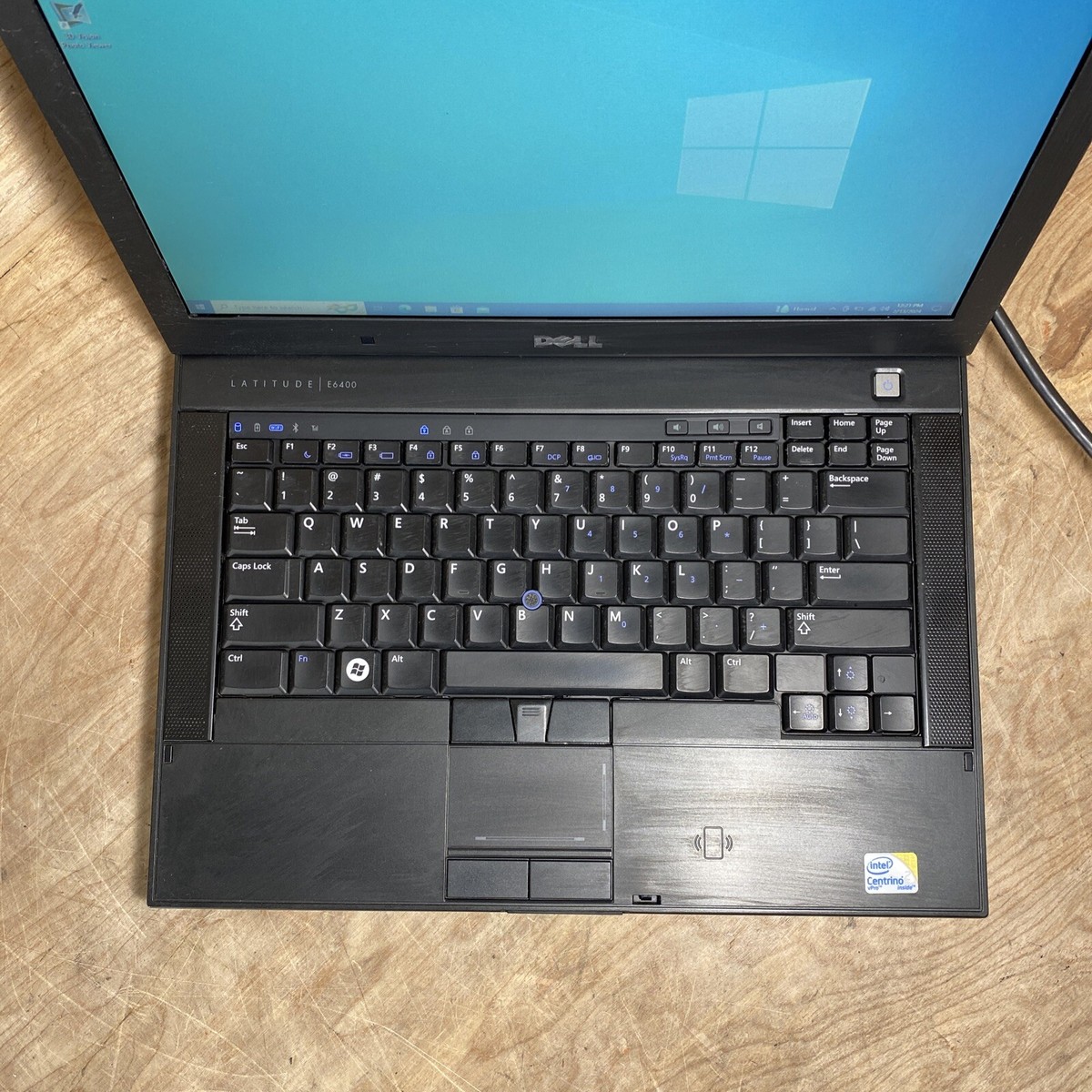 Dell Latitude E6400 Core 2 Duo P8600 @2.4GHz / 3GB / 750GB / BAD