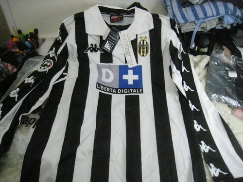 NWT Kappa Juventus re-issue Zidane #21 Long-Sleeve Jersey (Men’s Large) 30" tall