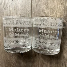 Set of 2 Makers Mark Holiday Edition Sweater Cocktail Whiskey Glasses