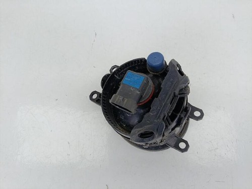 812210F020 182512 fog lamp lh for TOYOTA VERSO ( R2 ) 2.0 D-4D (AUR20 ) 2009 - Picture 4 of 6