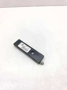 MERCEDES-BENZ E Coupe C207 Antennenverstärker  A2048204389 3.50 Petrol 25052430