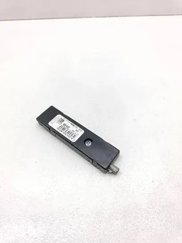 MERCEDES-BENZ E Coupe C207 Antennenverstärker  A2048204389 3.50 Petrol 25052430