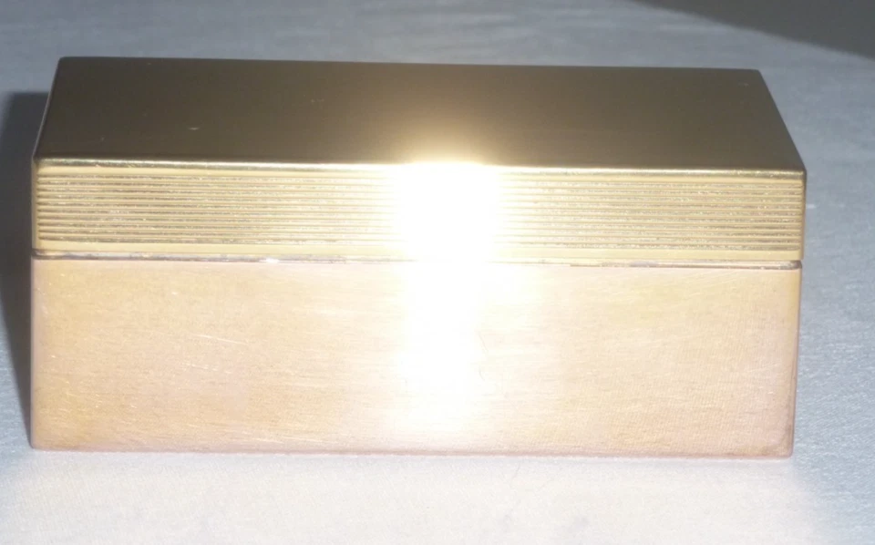 JOLIE BOÎTE HERMÈS PARIS en métal doré , nécessaire de toilette 1970 - Photo 3/4