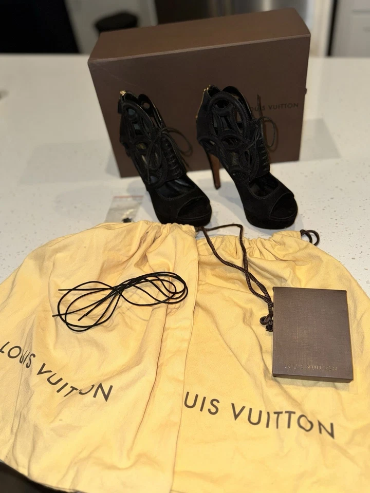 Tacón cono Louis Vuitton EU 35 Foto 4 de 4