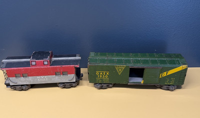 Marx O Gauge Train Cars 1950 GAEX DF Green Box Car and Caboose