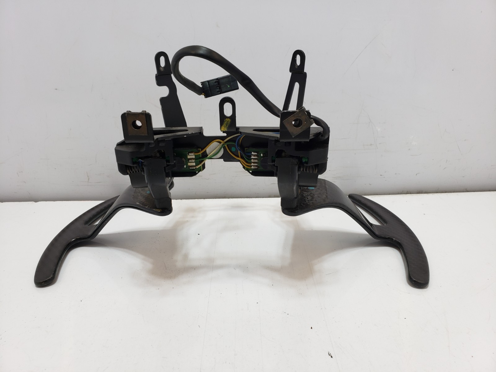 ✅ 2008-2019 OEM Maserati GT M145 Front Paddle Shifter Carbon Fiber