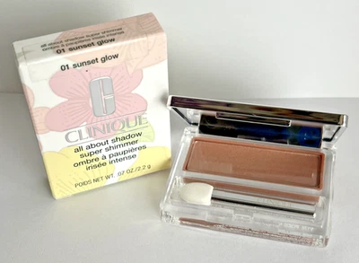 Clinique All About Shadow Super Shimmer Eyeshadow 01 Sunset Glow 2.2 g New - Image 1 of 2