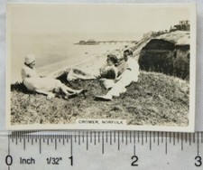 1938 Senior Service Holiday Haunts by the Sea No. 27 Cromer, Norfolk