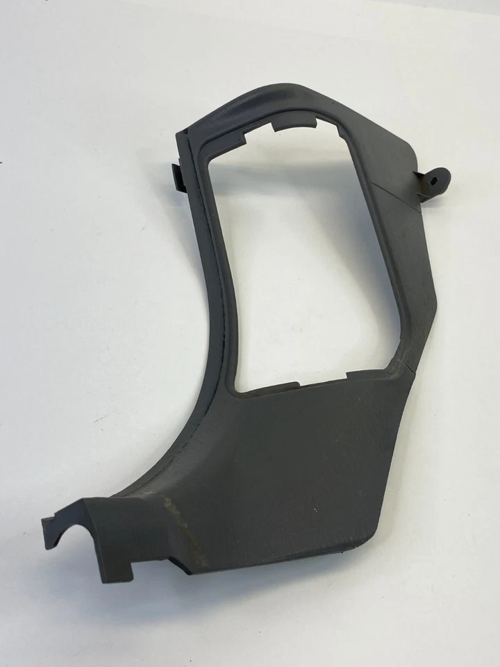 2004 2005 2006 Mazda MPV Floor Left  Driver Side Cowl Kick Panel LC62-68-390 OEM Foto 2 de 4