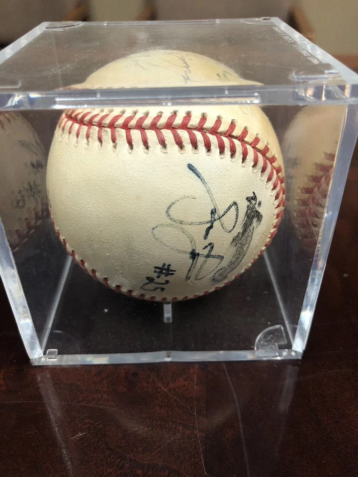 Atlanta Braves Autograph Baseball J.Smoltz B.Cox A. Jones J.Lopez Others JSA COA - Image 4 of 4
