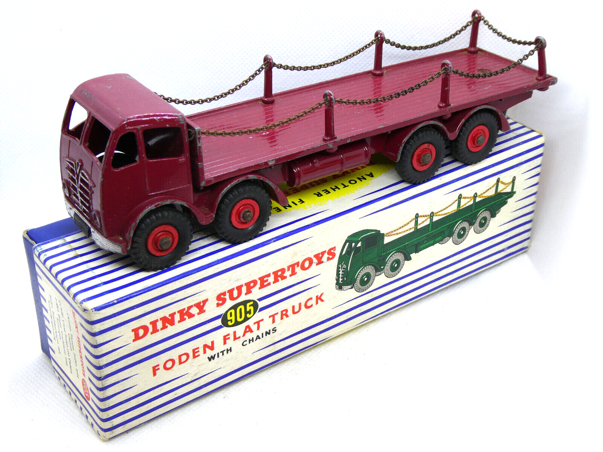Dinky Toys Supertoys 905 Foden Flat with Chains Boxed Maroon with