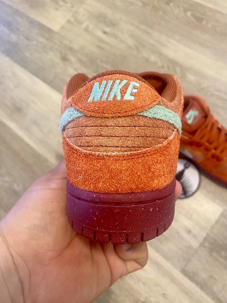 Nike SB Dunk Low 'Mystic Red' Emerald Rise DV5429-601 Men's 6.5