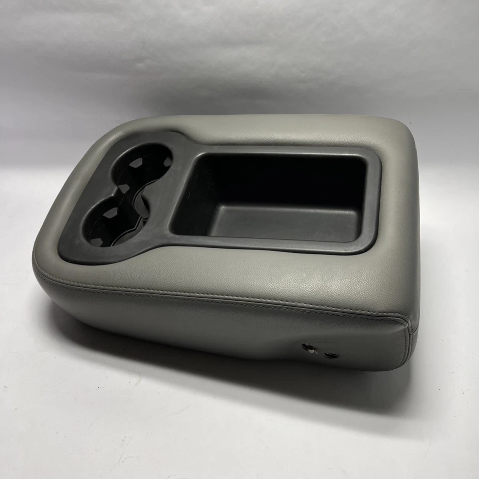 2007-2013 GMC Sierra 雪佛兰 Silverado 中控台杯架 跳座扶手 — 第 3/4 张图片