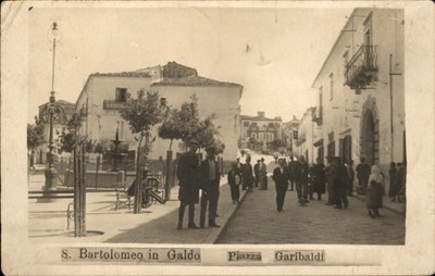S. Bartolomeo in Galdo Campania Piazza Garibaldi c1900s-10s RPPC Postcard bhn