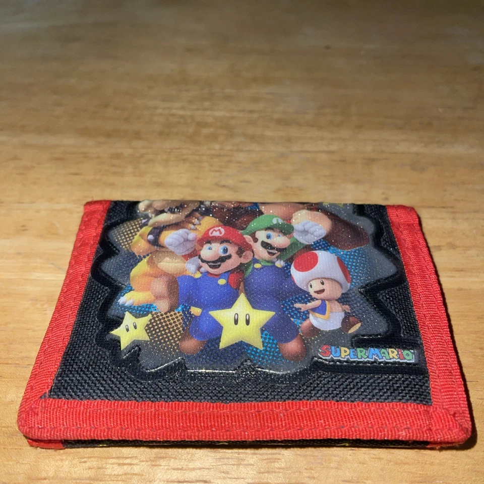 Cartera Nintendo Super Mario y Personajes Triple Plegable Multicolor Foto 2 de 4