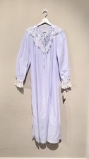 NWT VINTAGE FAMOUS BODIES NIGHTGOWN DRESS LACE LONG Women M Sleepwear Loungewear