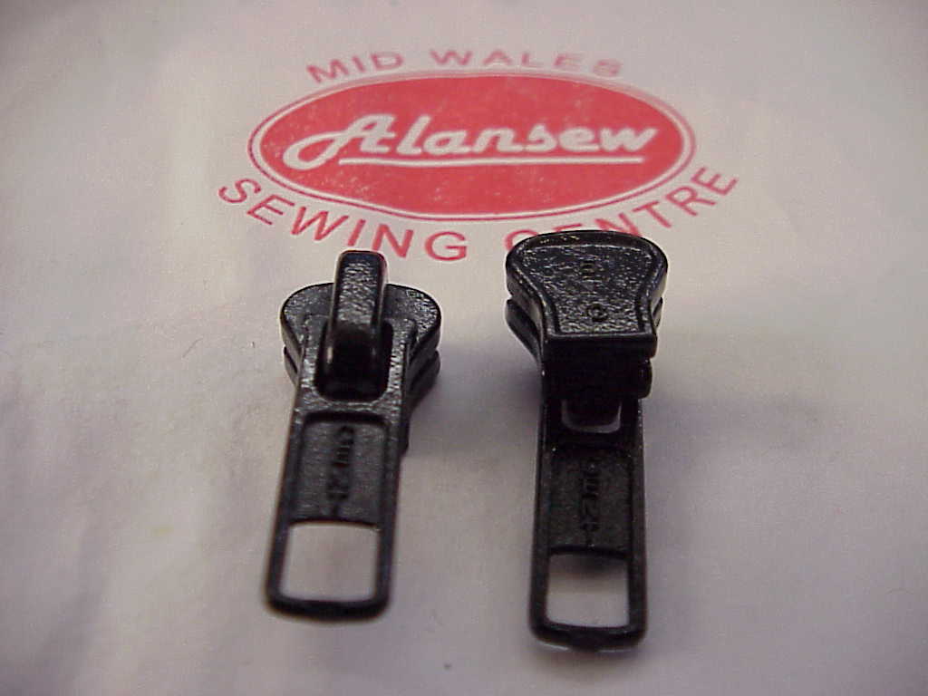 Zip Slider no5 Moulded Zip for V5 Plastic Teeth. Fits Vislon SBS
