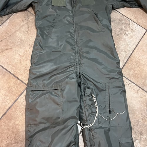 US Military Flyer's CWU-64/P Flight Suit Coveralls 100% Aramid Size 44R - Picture 3 of 13