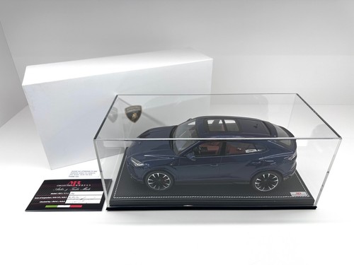 Lamborghini Urus 1/18 scale MR Collection Models (Blu Astraeus) - Picture 11 of 11