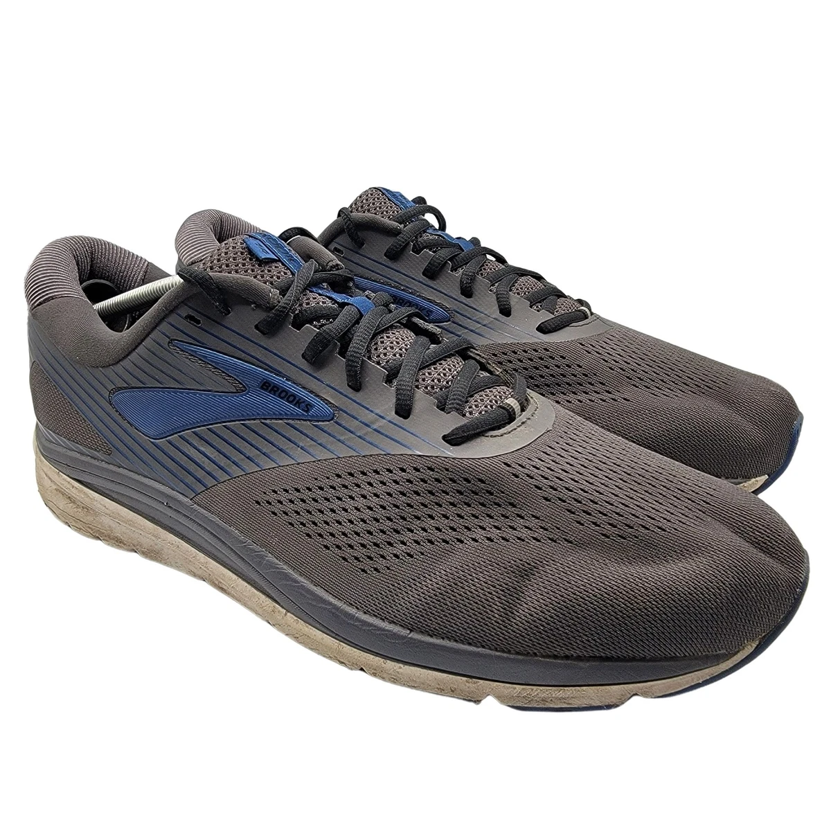 Brooks addiction running hotsell shoes on sale