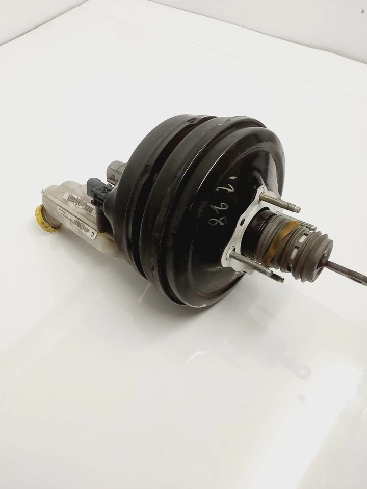 2012- Dodge Grand Caravan Brake Master Cylinder Brake Booster OEM - Imagem 2 de 4