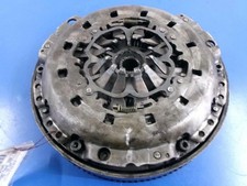 Disque d'embrayage Volkswagen PASSAT