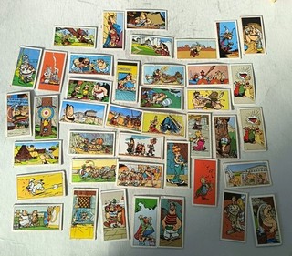 Barratt Bassett Asterix Cards