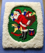 Complete Multicolored Christmas Holiday Santa Latch Hook Rug Handmade Wall Decor