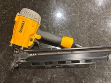 DEWALT DWF83PLR 3-1/4" 21 Deg Plastic Strip Framing Nailer
