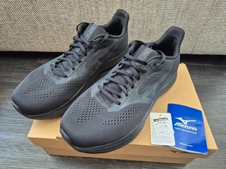 MIZUNO : WAVE INSPIRE 22 : Running Trainers Mens Size 11.5 Black Width 2E