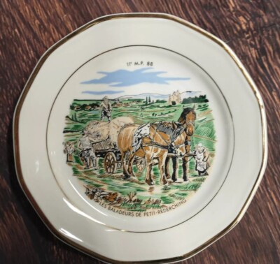 Vintage KAHLA PORCELAIN DESSERT PLATE 7 1/4'' MADE IN GDR Mule Farmer Hay Wagon 