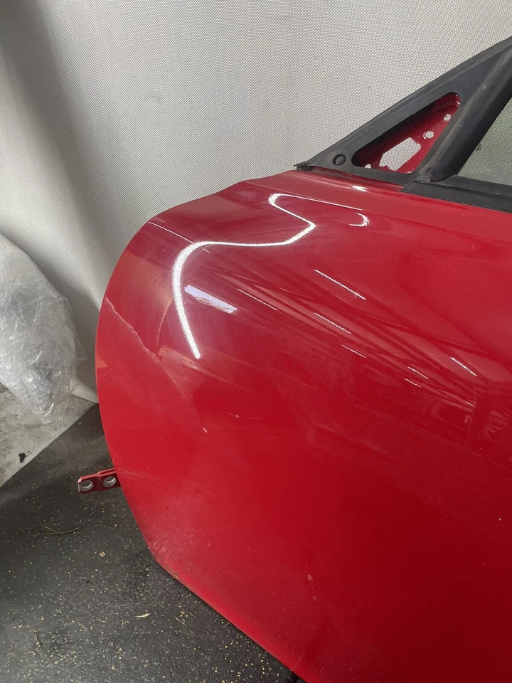 Toyota Lexus SC430 2002-2010 montaje de puerta delantera izquierda del lado del conductor OEM (rojo) Foto 4 de 4