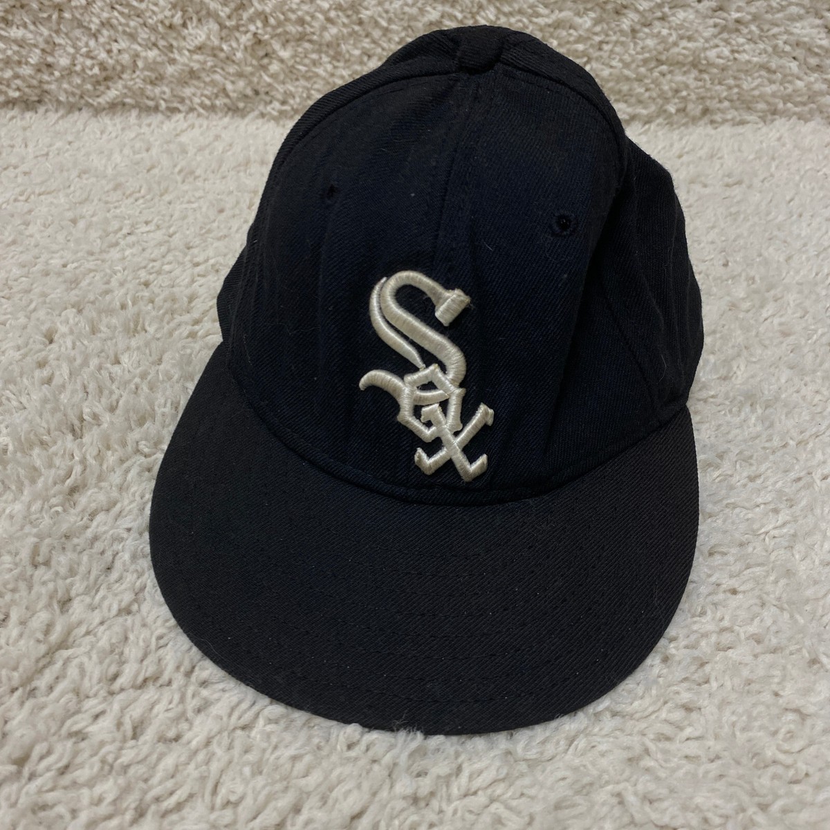 Vintage New Era Chicago White Sox Hat Fitted 6 7/8 Black Vintage New Era Chicago White Sox Hat Fitted 6 7/8 Black