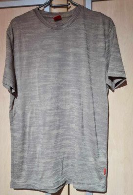 Hugo Boss Tshirt (L), Kurzarm, hellbraun gemustert  Y