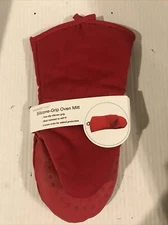 Household Trends Silicone Grip Oven Mitt Soft Flexible Cover Wrist Red (2-FD-70)